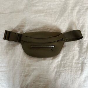 Dagne Dover Ace Fanny Pack in Green (Dark Moss)